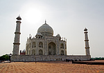 Indie - Taj Mahal v protisvětle