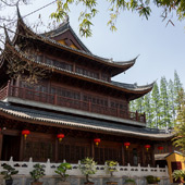Cestování po Šanghaji: Longhua Temple, svatba i parky