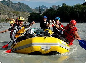 Rafting: dobrodružství s nádechem adrenalinu